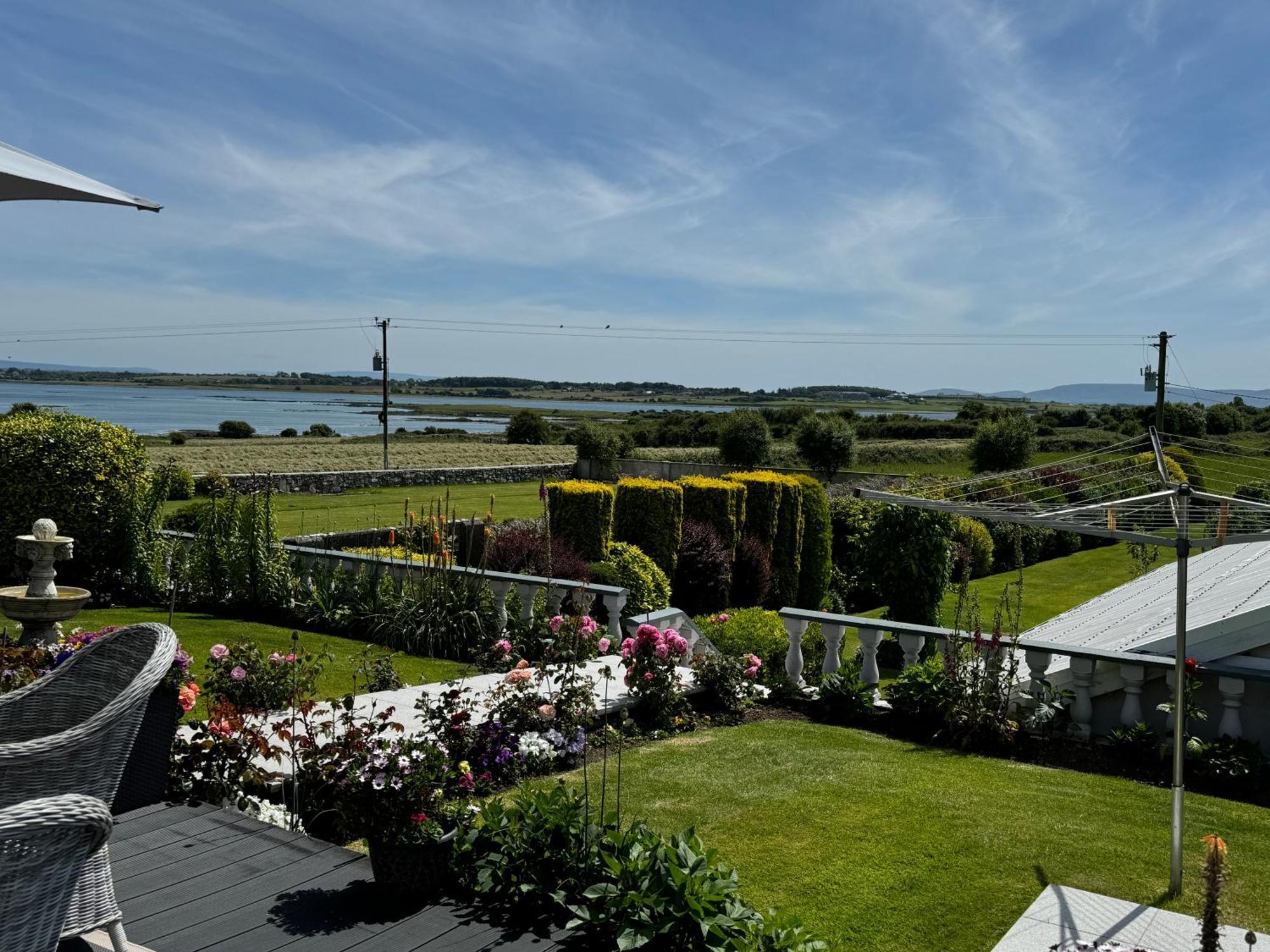 Seacrest B&B Galway Exterior photo